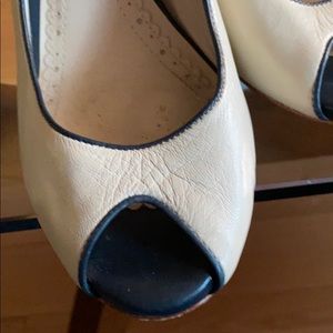 Brooks Brothers Leather heels